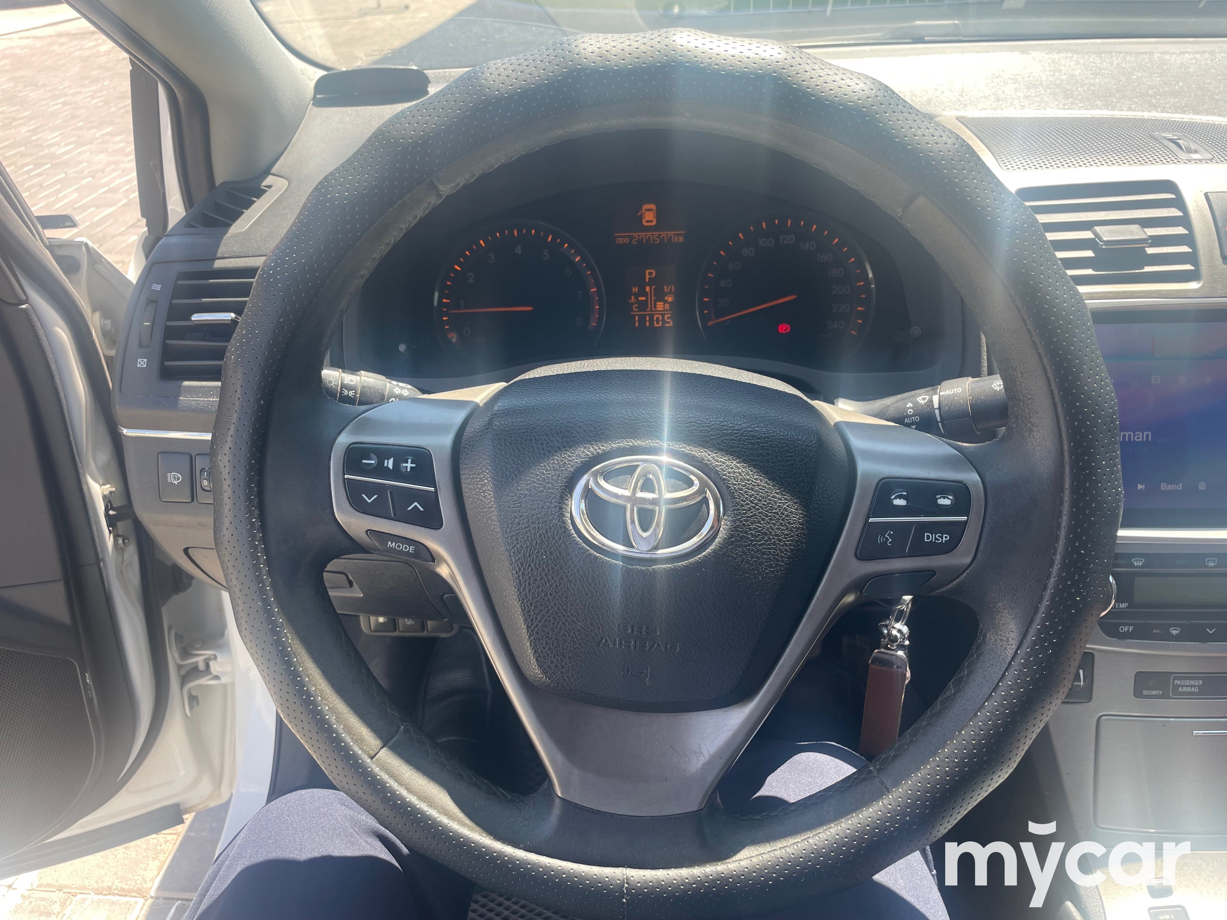 Toyota Avensis 2010