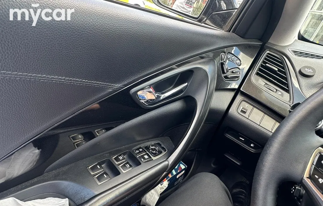 Hyundai Grandeur 2014