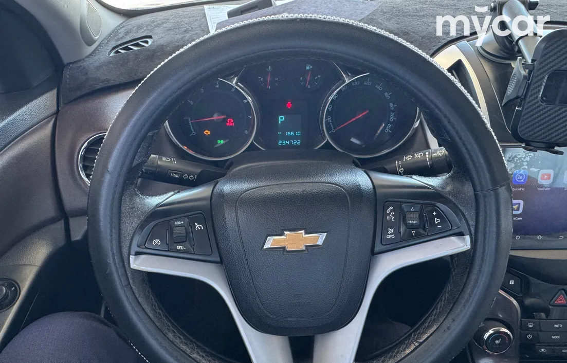 Chevrolet Cruze 2013