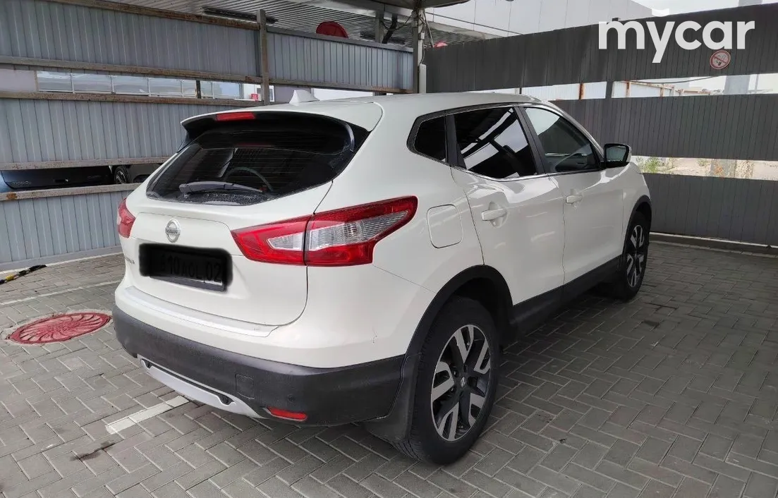 Nissan Qashqai 2015
