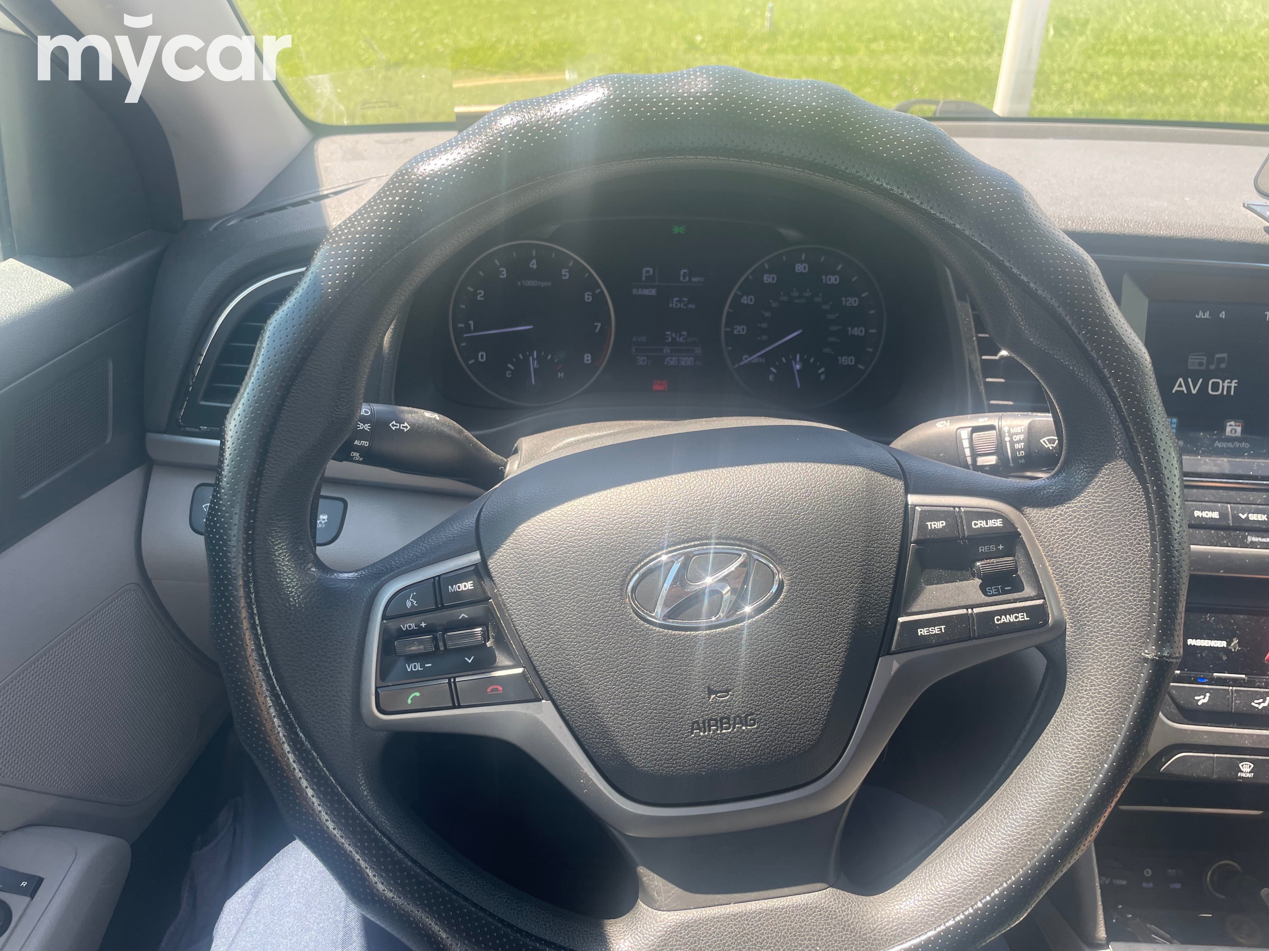Hyundai Elantra 2016