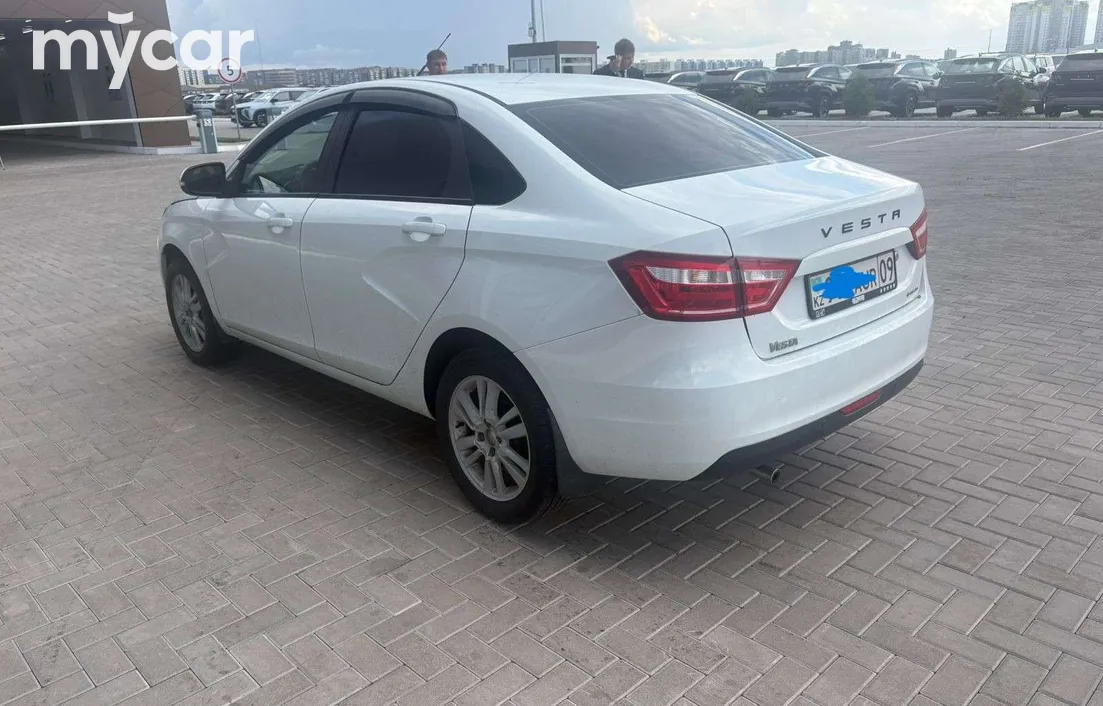 LADA Vesta 2017