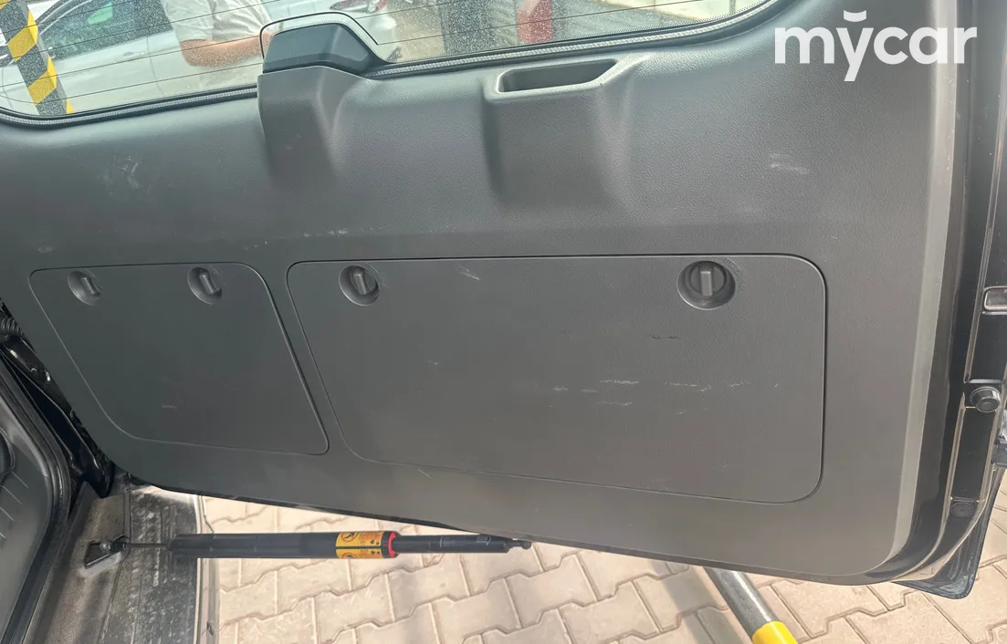 Toyota Land Cruiser Prado 2012