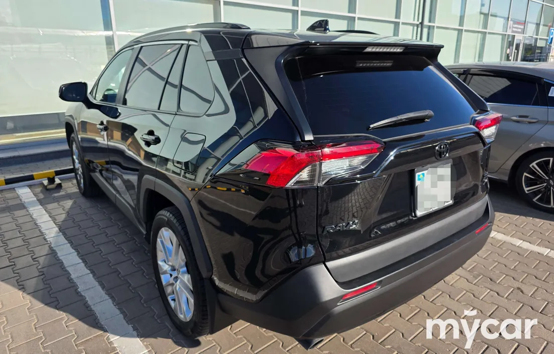 Toyota RAV4 2021