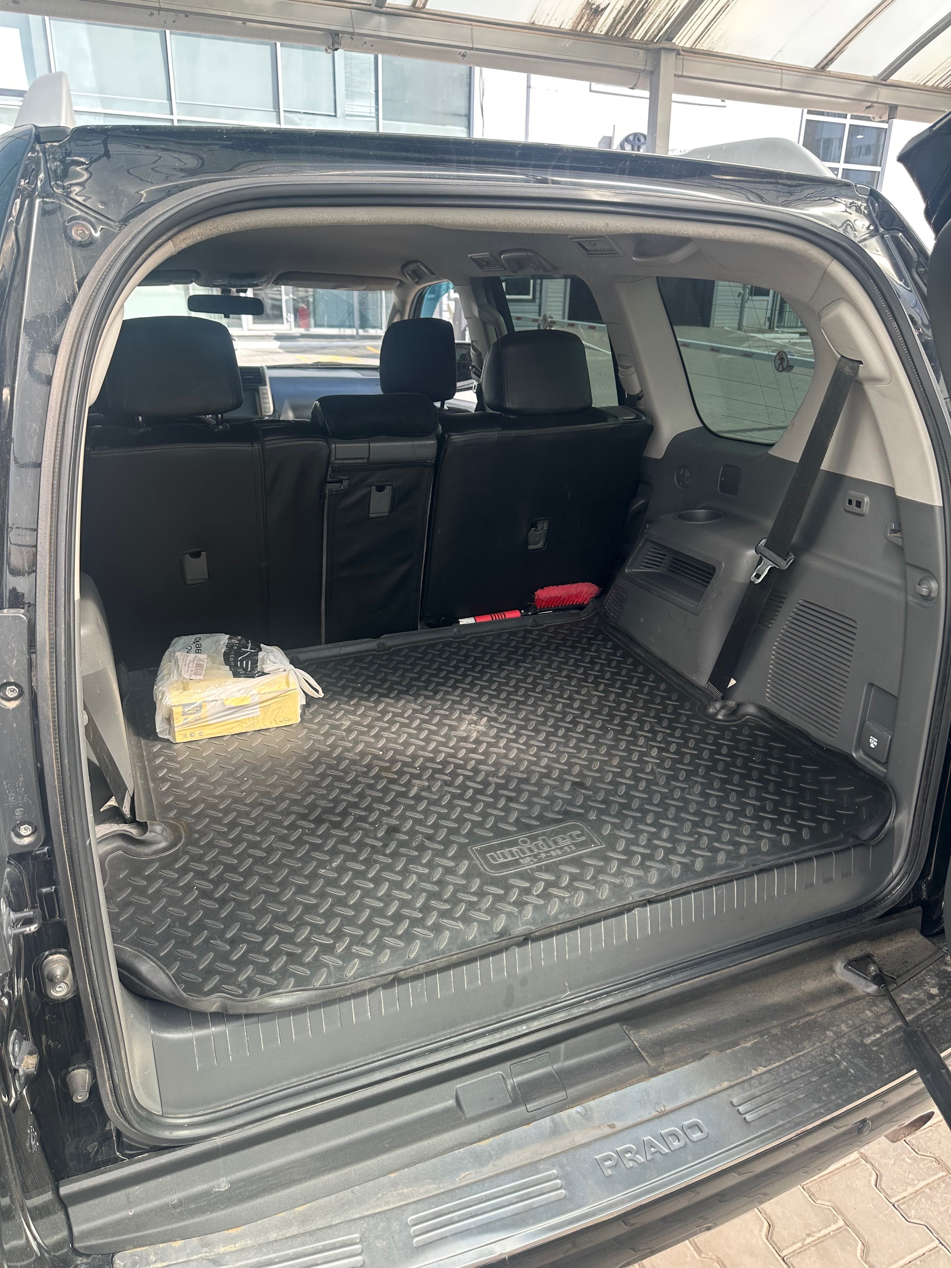 Toyota Land Cruiser Prado 2012