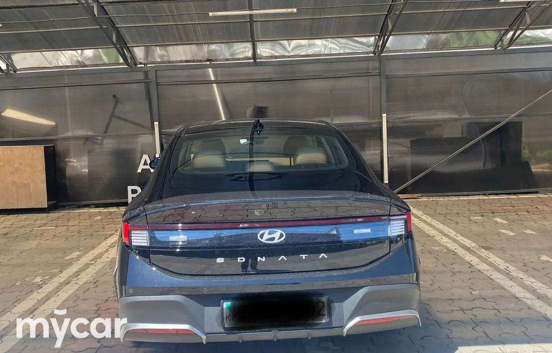 Hyundai Sonata 2025