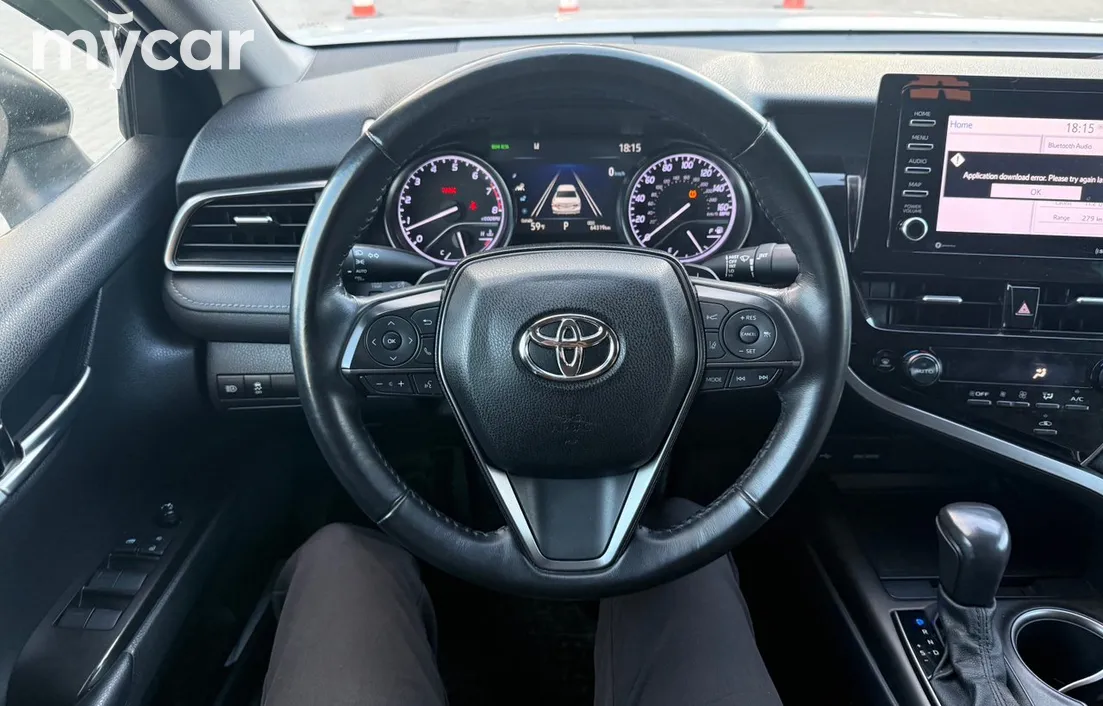 Toyota Camry 2021