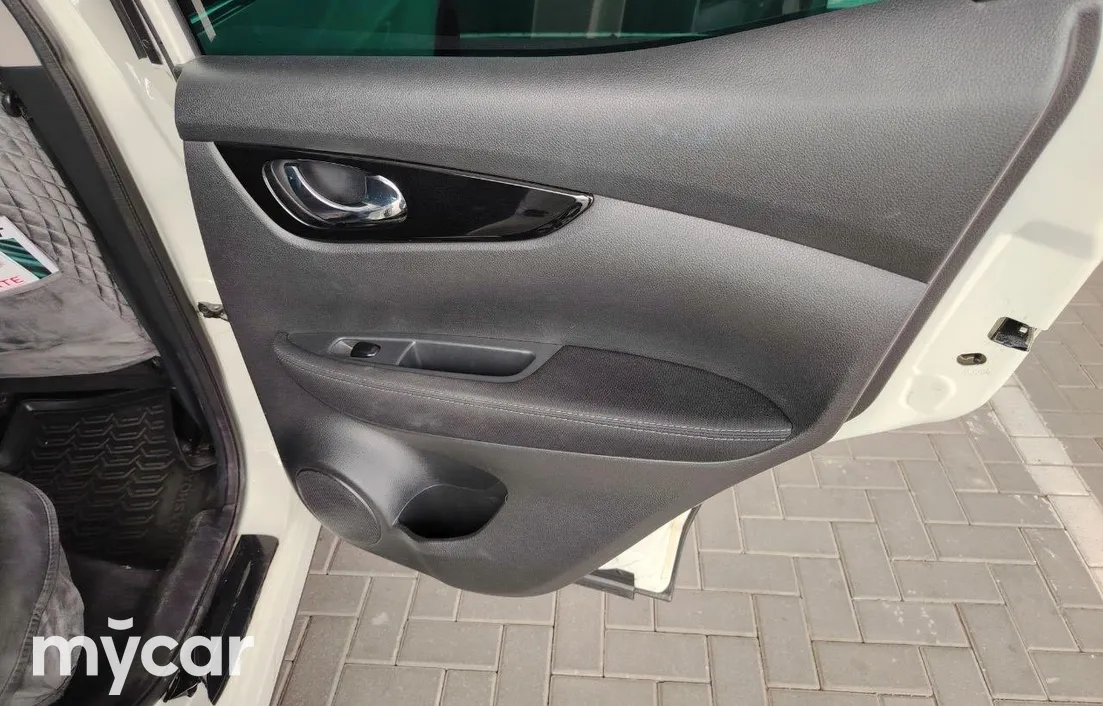 Nissan Qashqai 2015