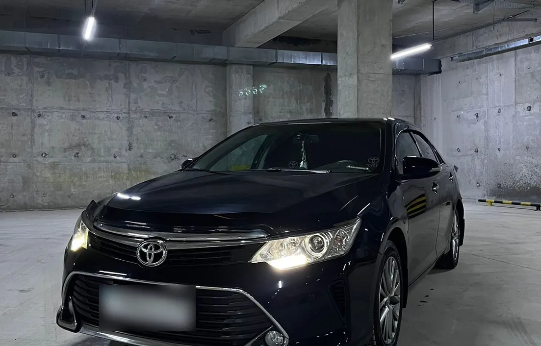 Toyota Camry 2016