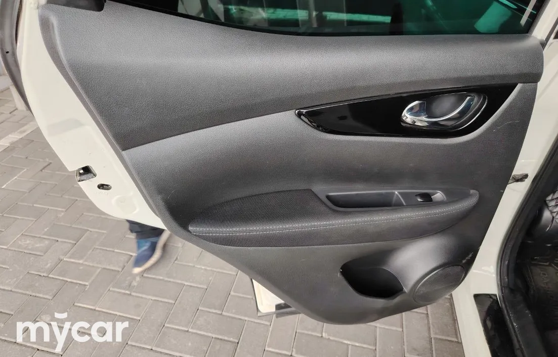 Nissan Qashqai 2015