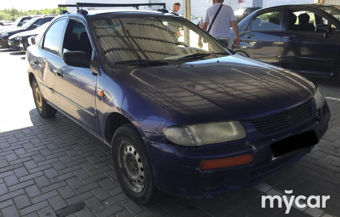 Mazda 323 1995