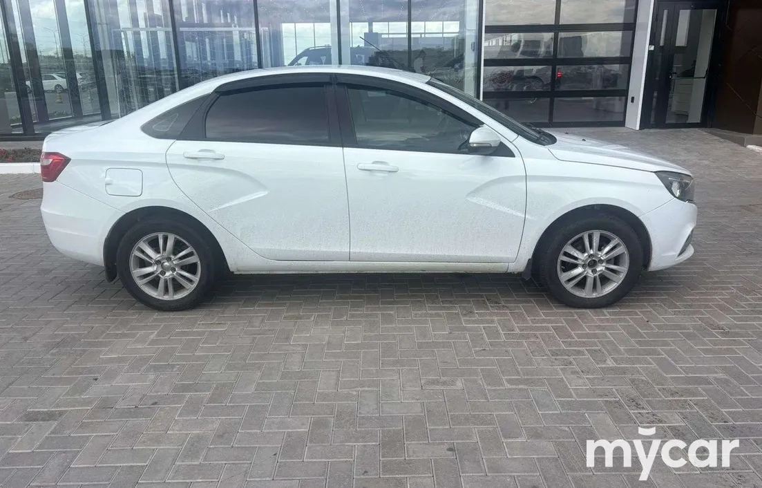 LADA Vesta 2017