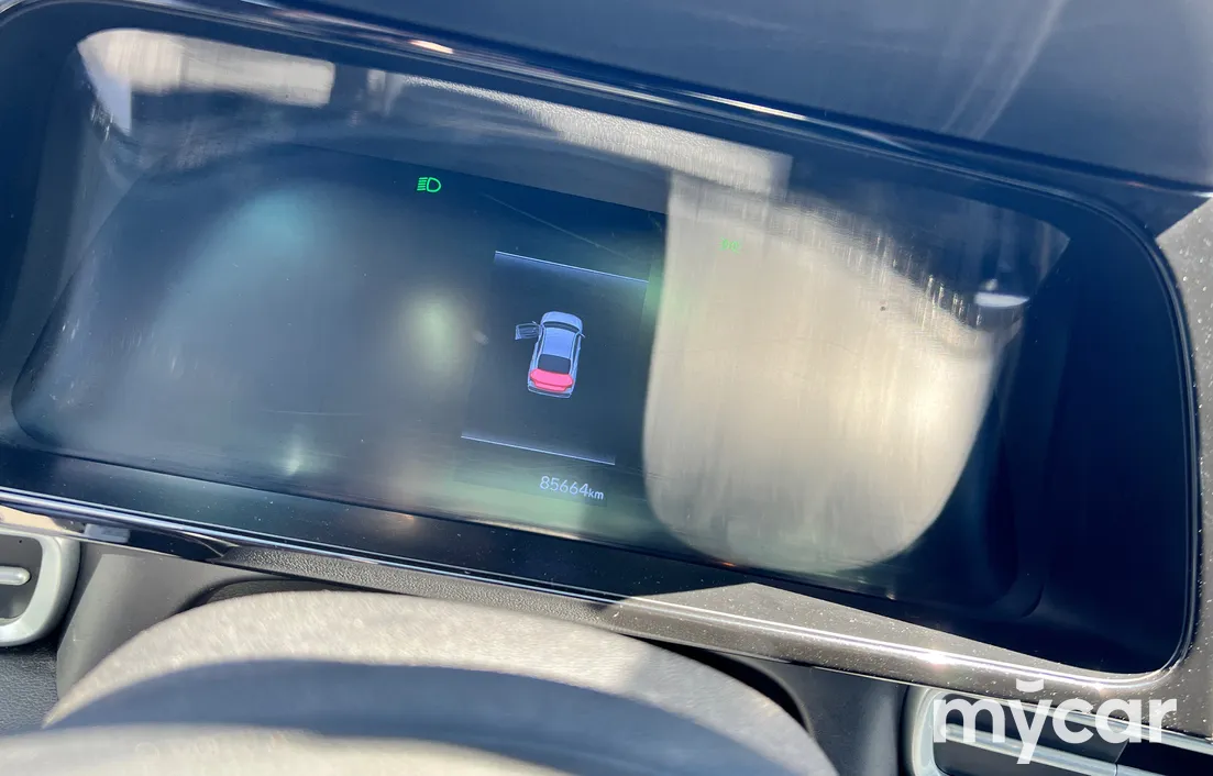 Hyundai Elantra 2024