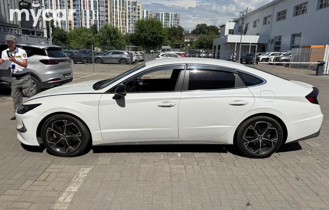 Hyundai Sonata 2020