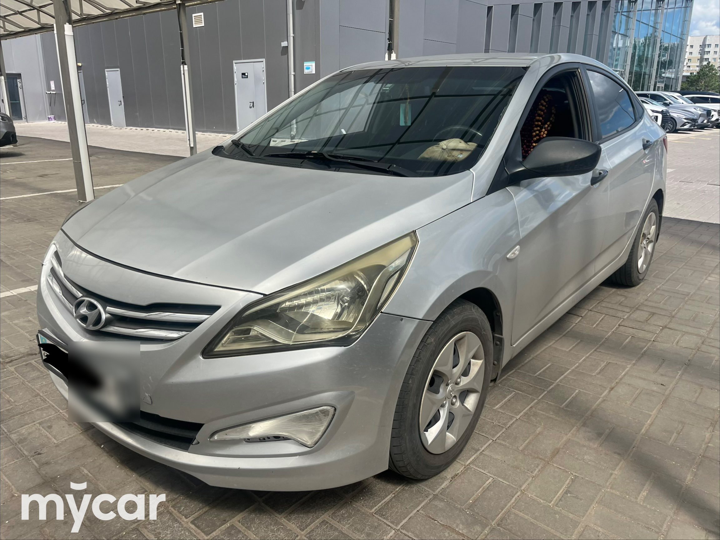 Hyundai Accent 2014