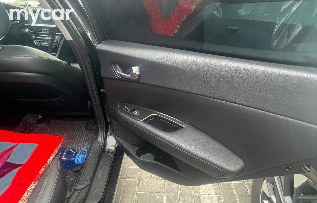 Kia K5 2019