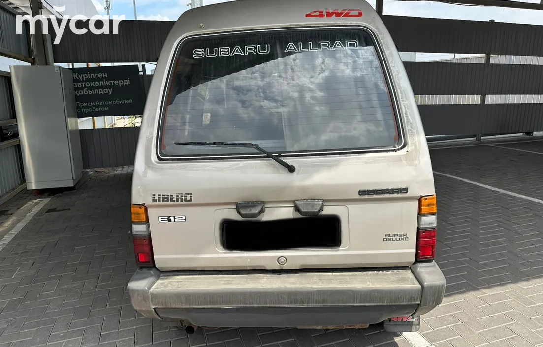 Subaru Libero 1989