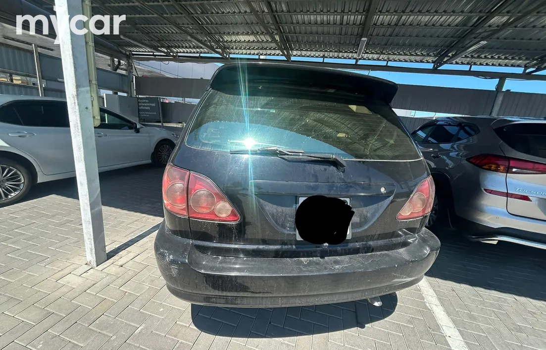 Toyota Harrier 1998