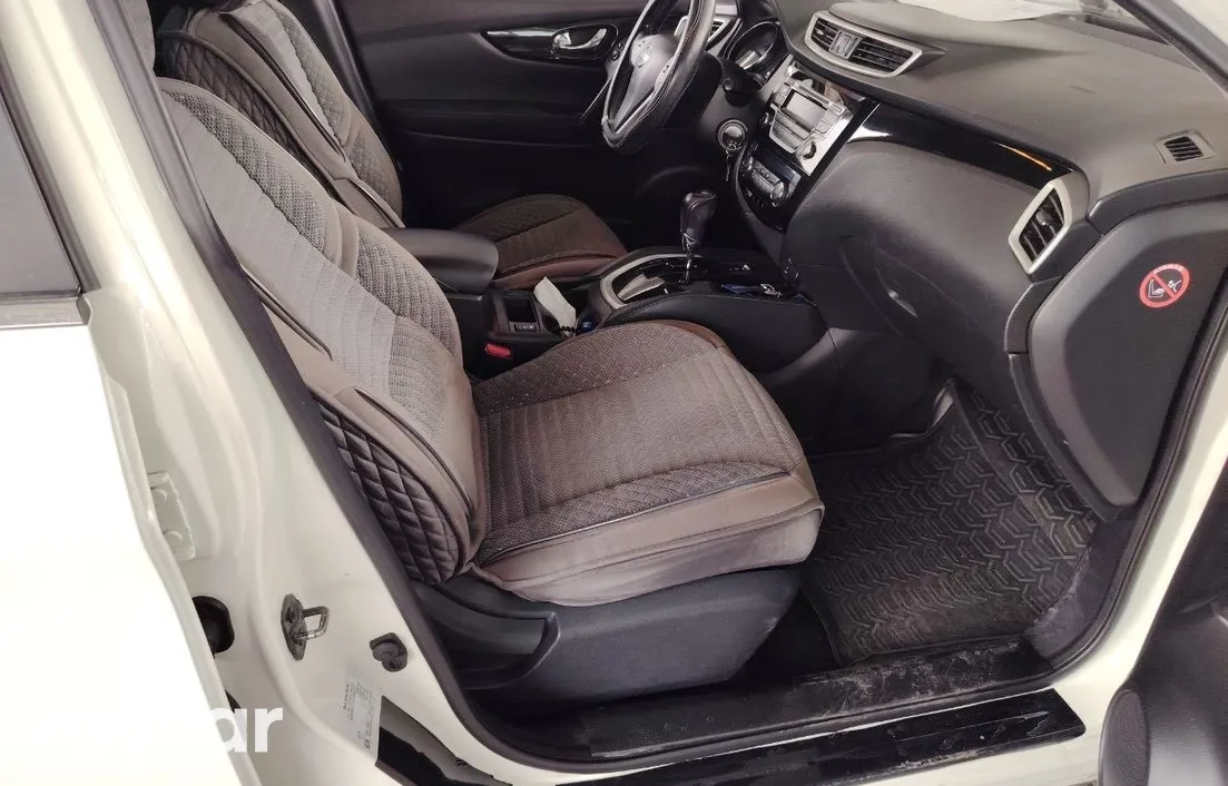 Nissan Qashqai 2015