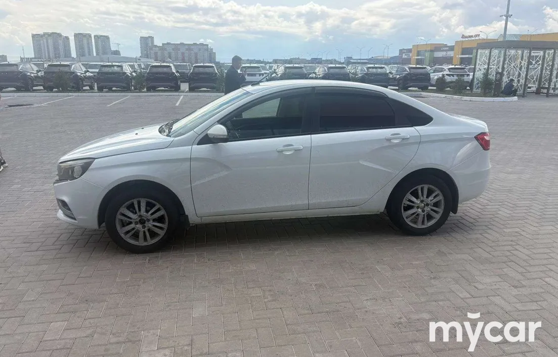LADA Vesta 2017