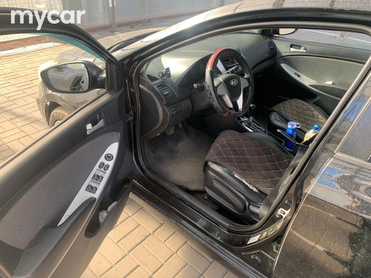 Hyundai Solaris 2013