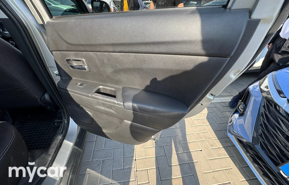 Mitsubishi ASX 2013