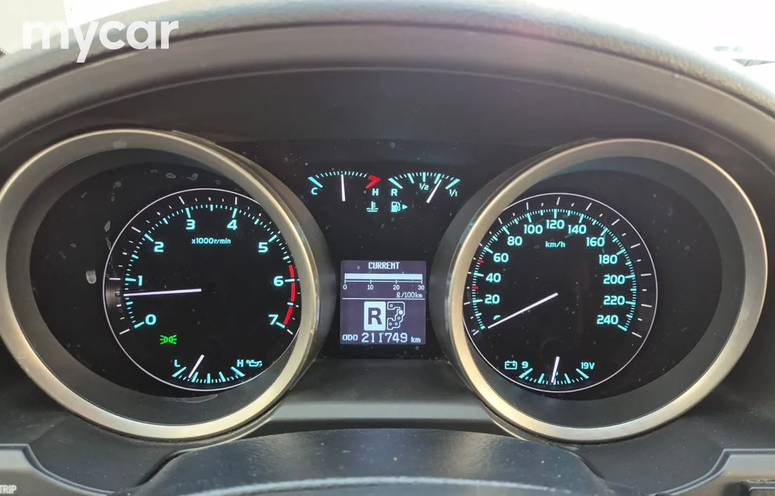 Toyota Land Cruiser 2014