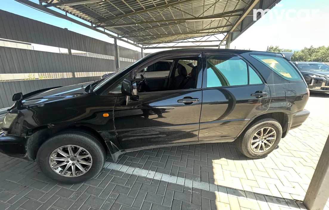 Toyota Harrier 1998