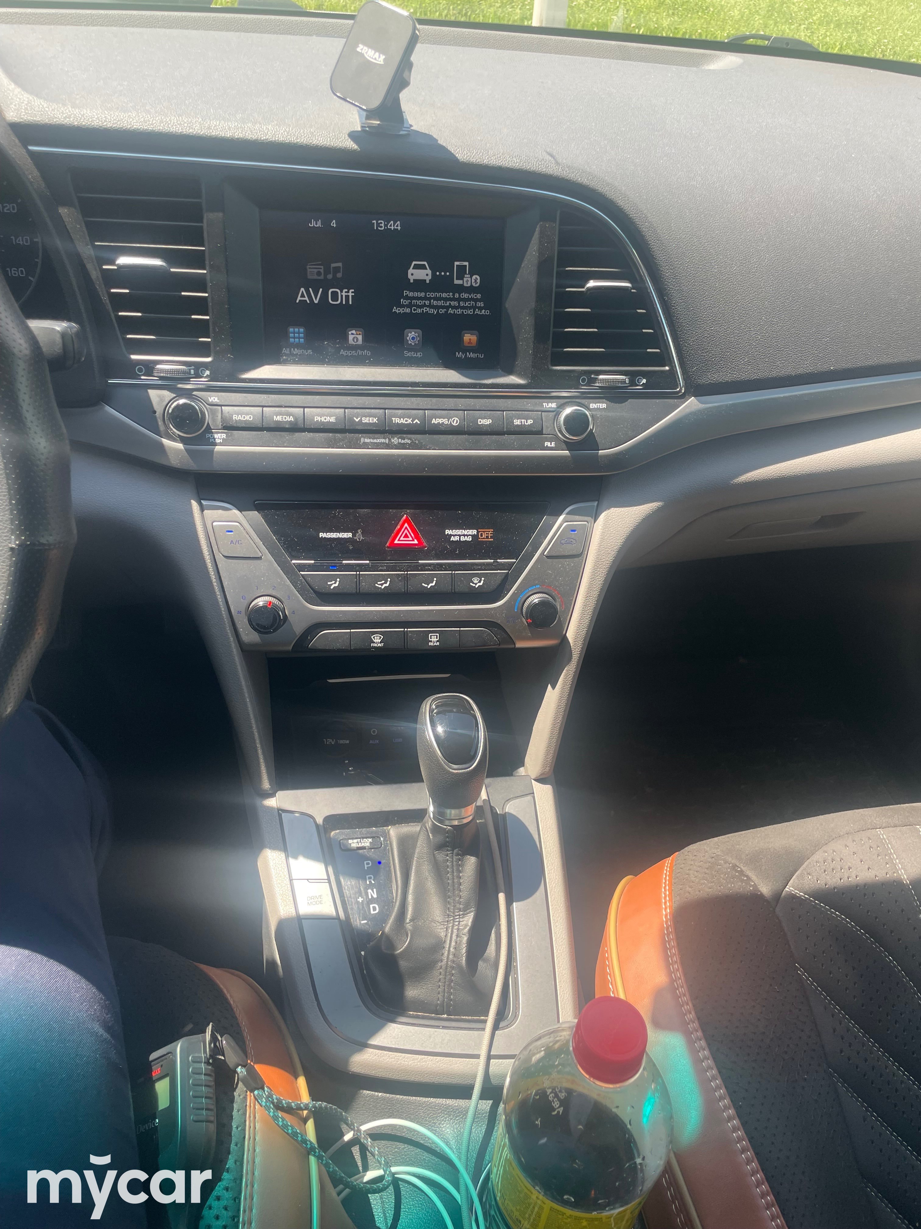 Hyundai Elantra 2016