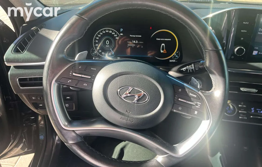 Hyundai Sonata 2022