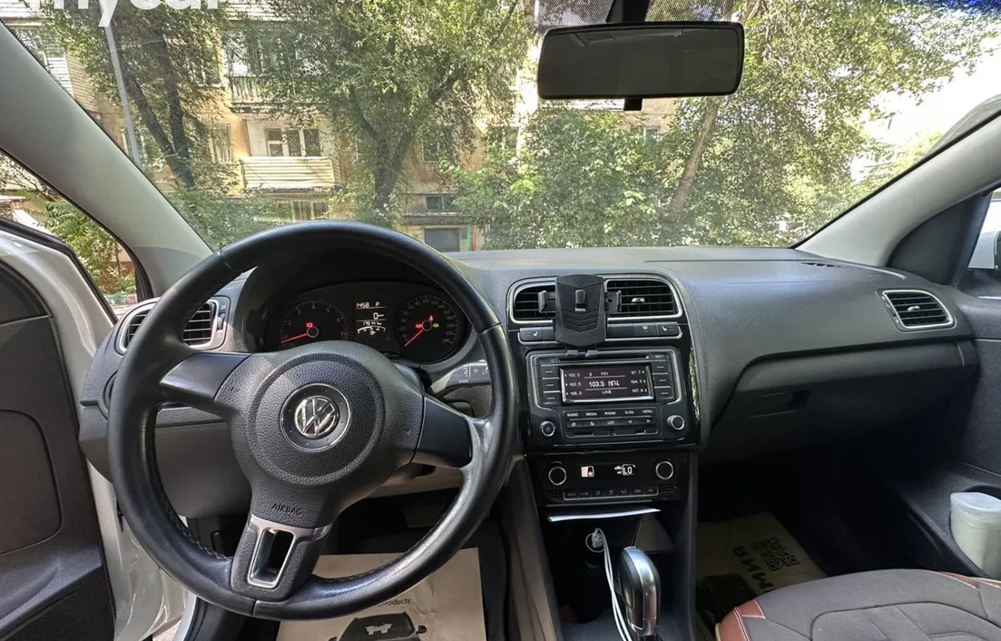 Volkswagen Polo 2014