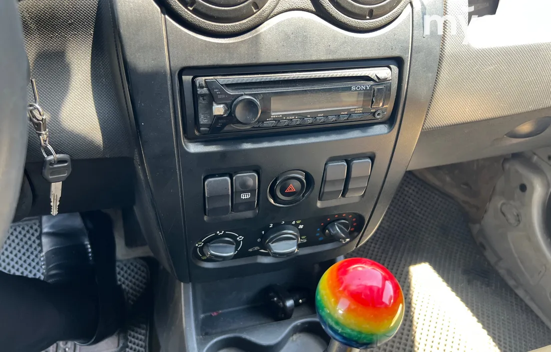 LADA Largus 2014