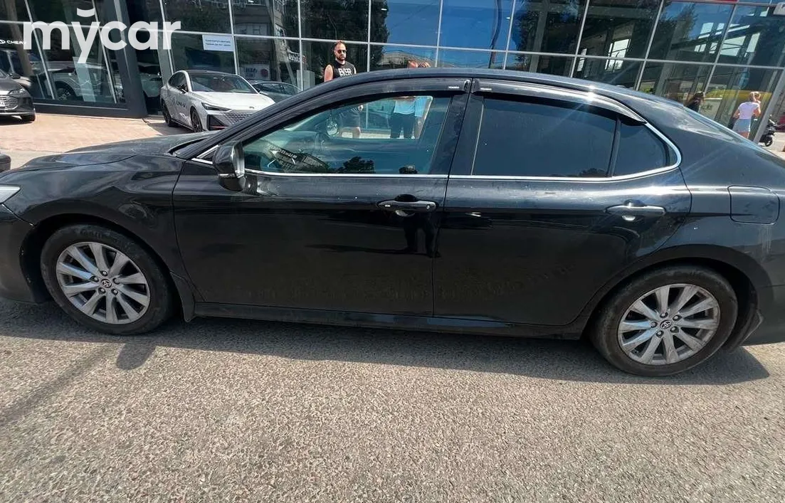 Toyota Camry 2020