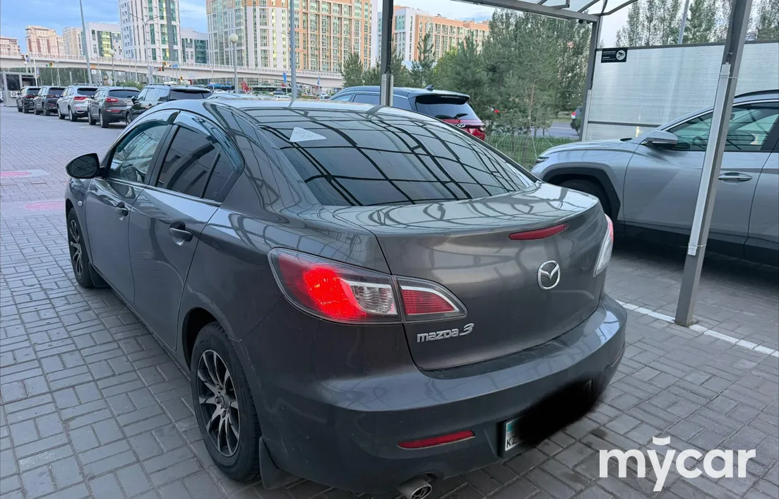 Mazda 3 2013