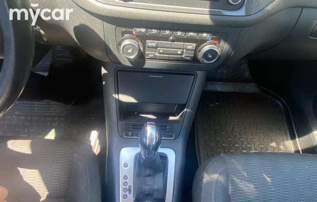 Volkswagen Tiguan 2015