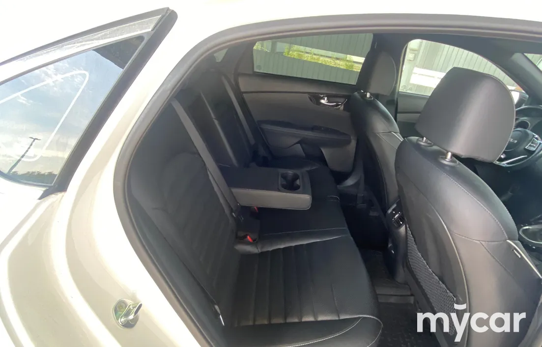 Kia Cerato 2022