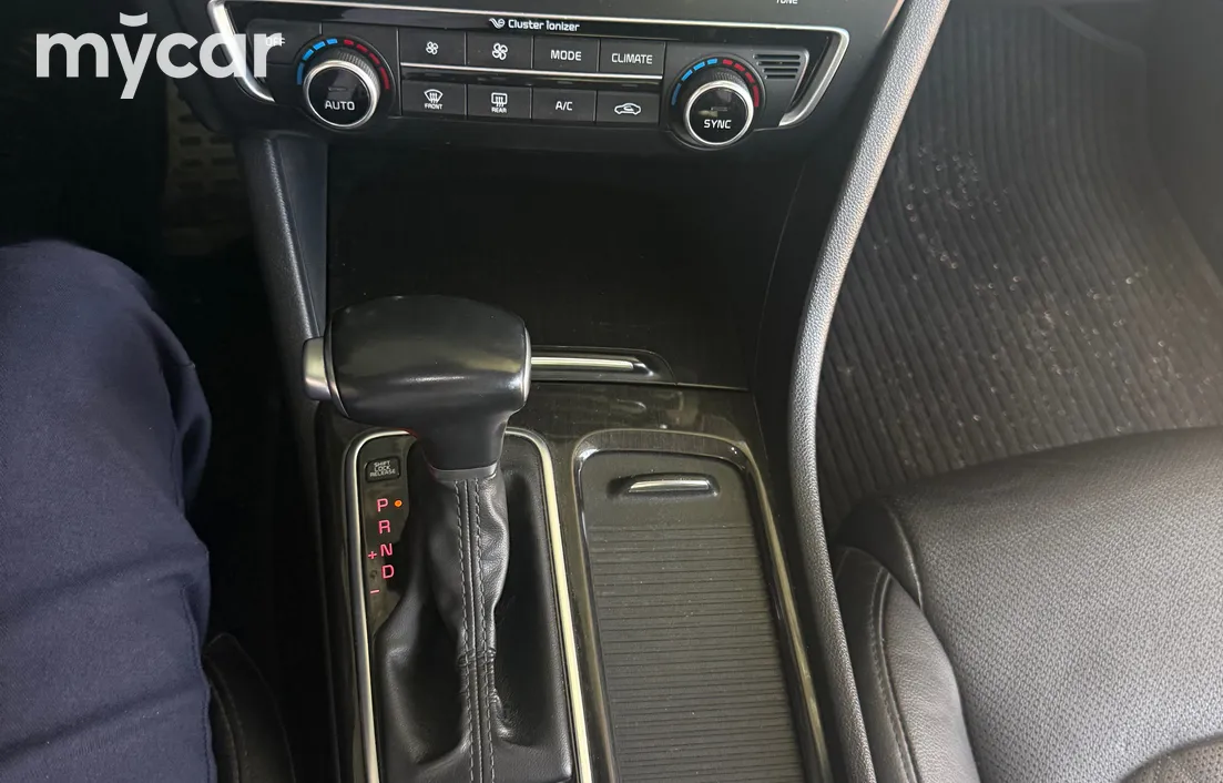 Kia K5 2019