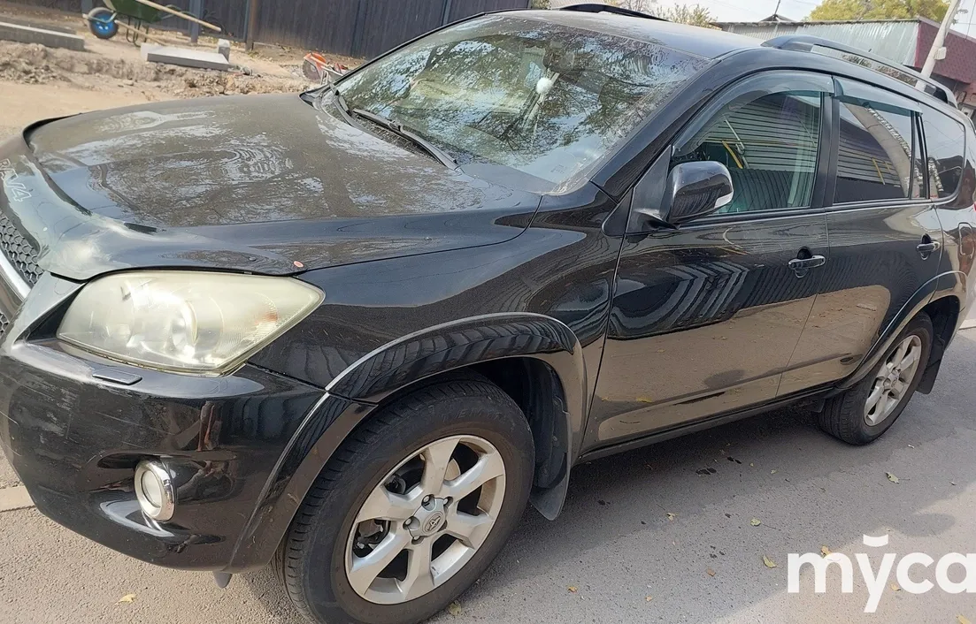 Toyota RAV4 2010