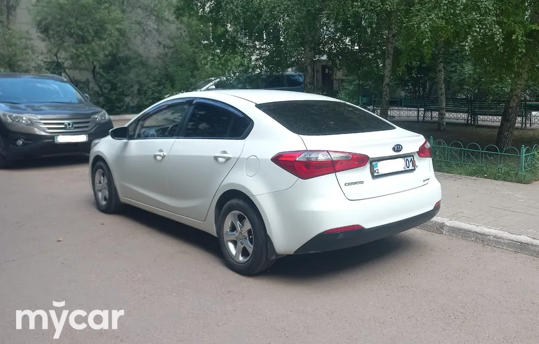 Kia Cerato 2013