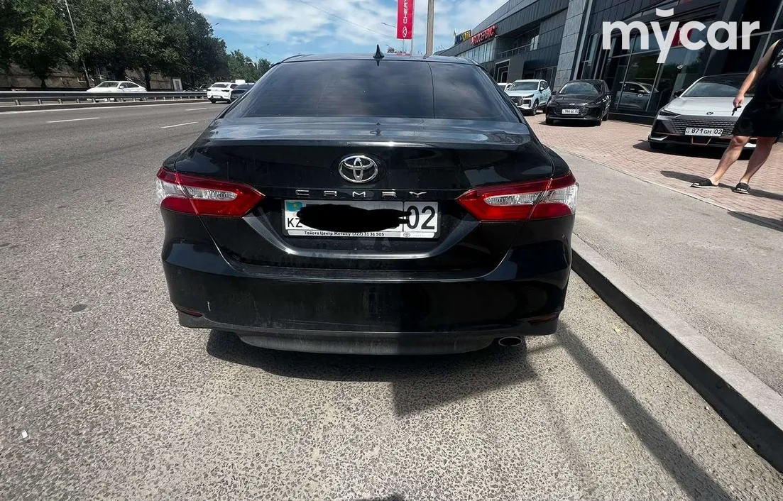 Toyota Camry 2020
