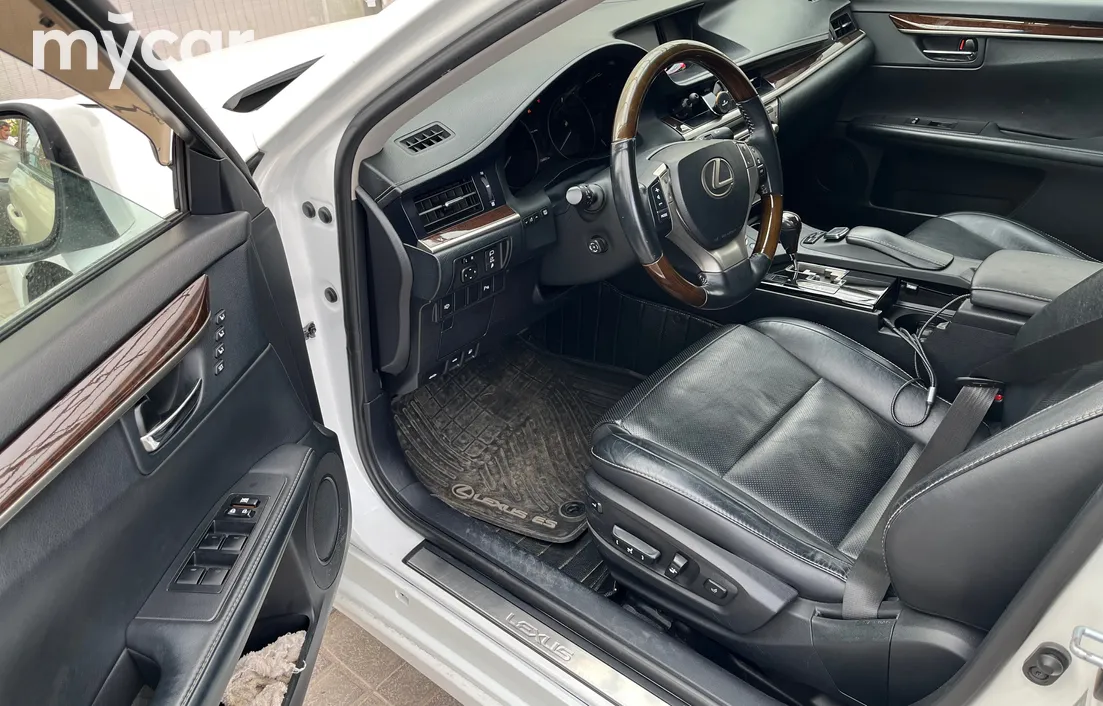 Lexus ES 2014