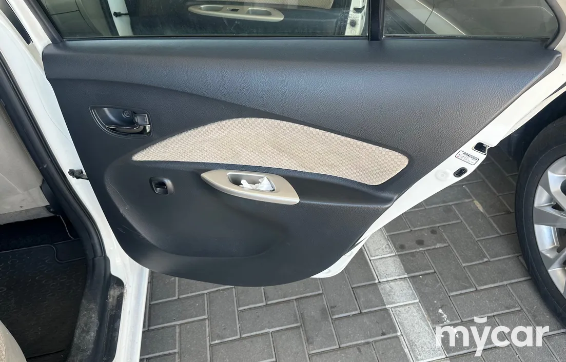 Toyota Yaris 2006