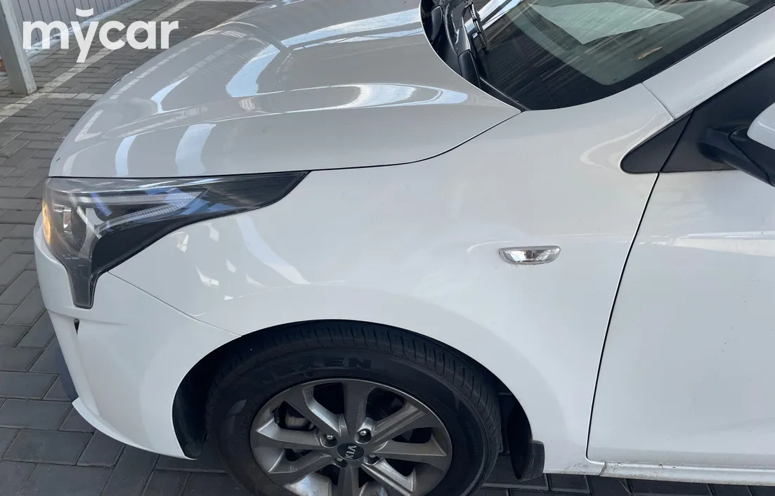 Kia Rio 2021