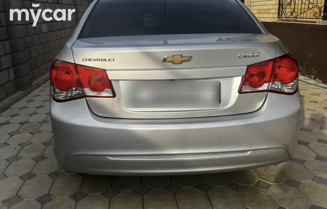 Chevrolet Cruze 2012