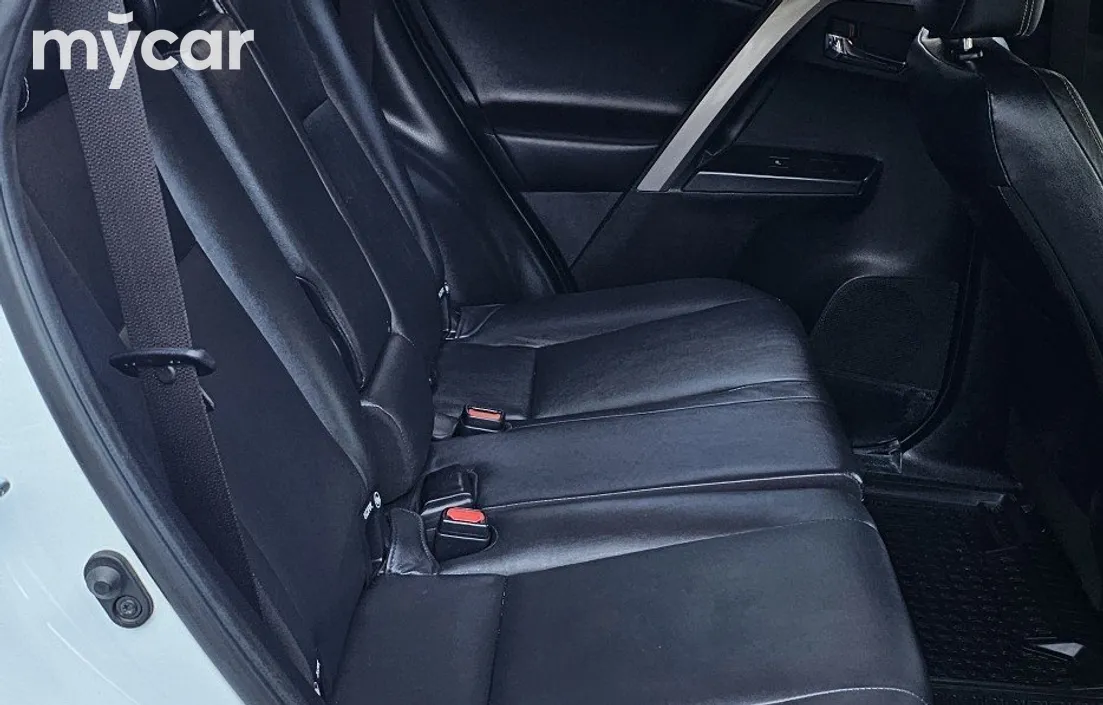 Toyota RAV4 2018
