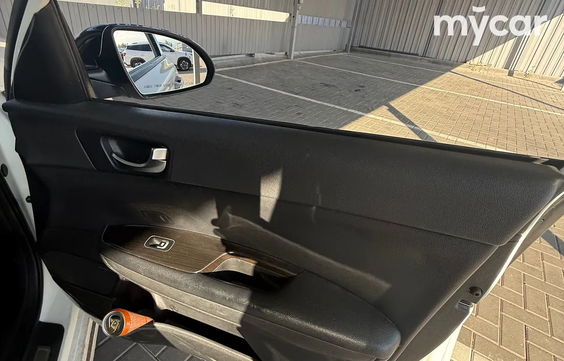 Kia K5 2019