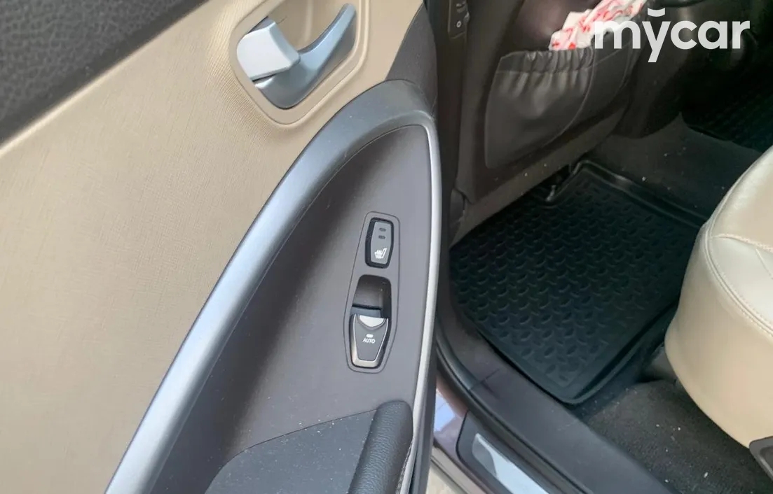 Hyundai Santa Fe 2014