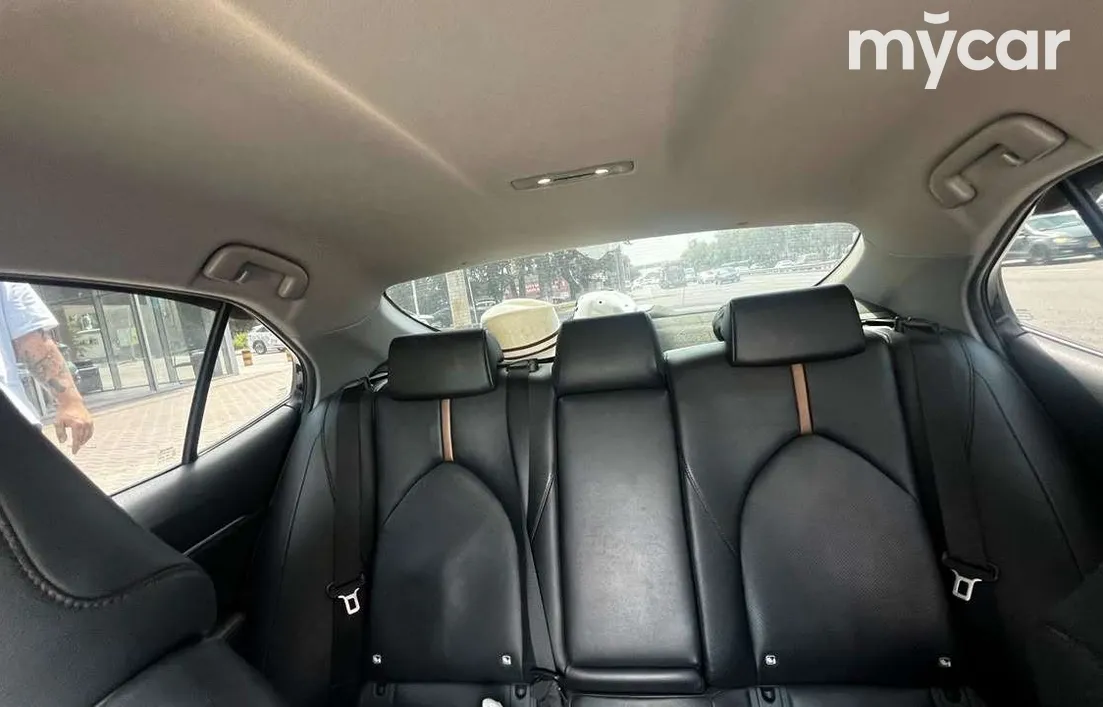 Toyota Camry 2020