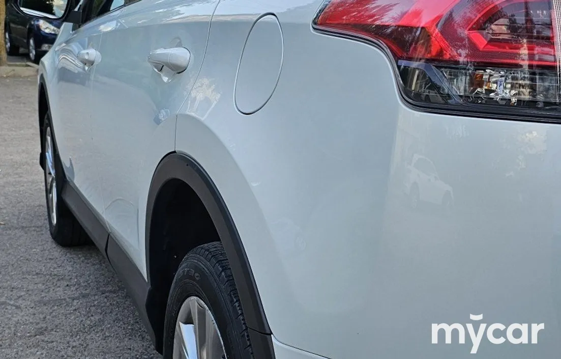 Toyota RAV4 2018