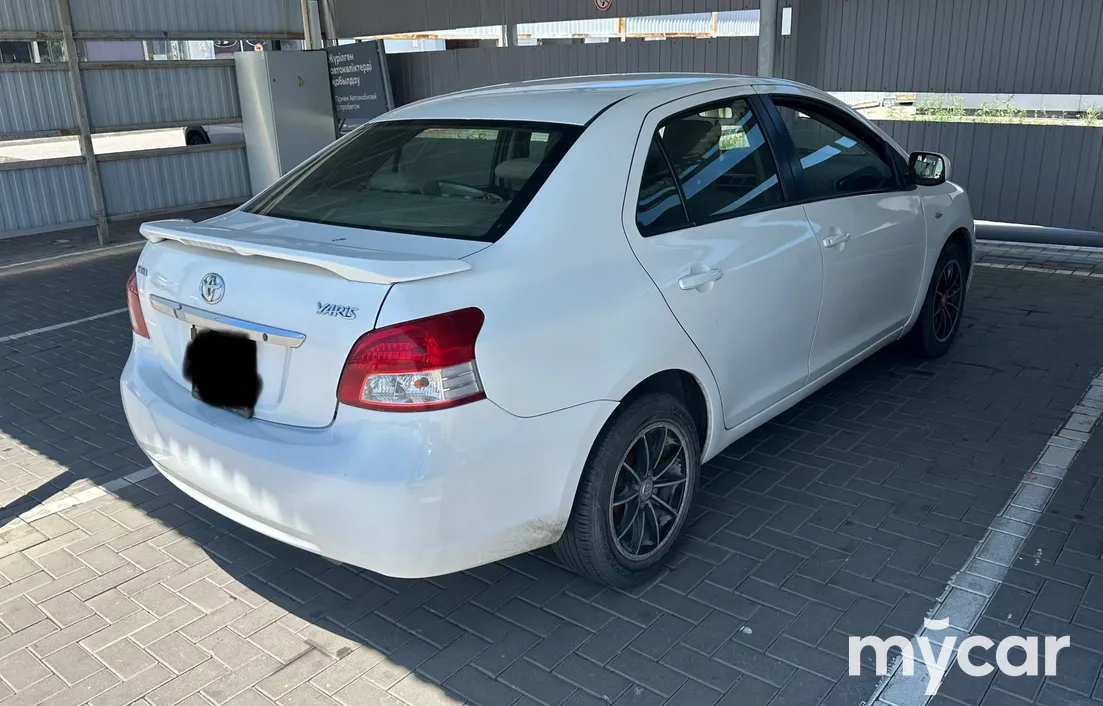 Toyota Yaris 2006